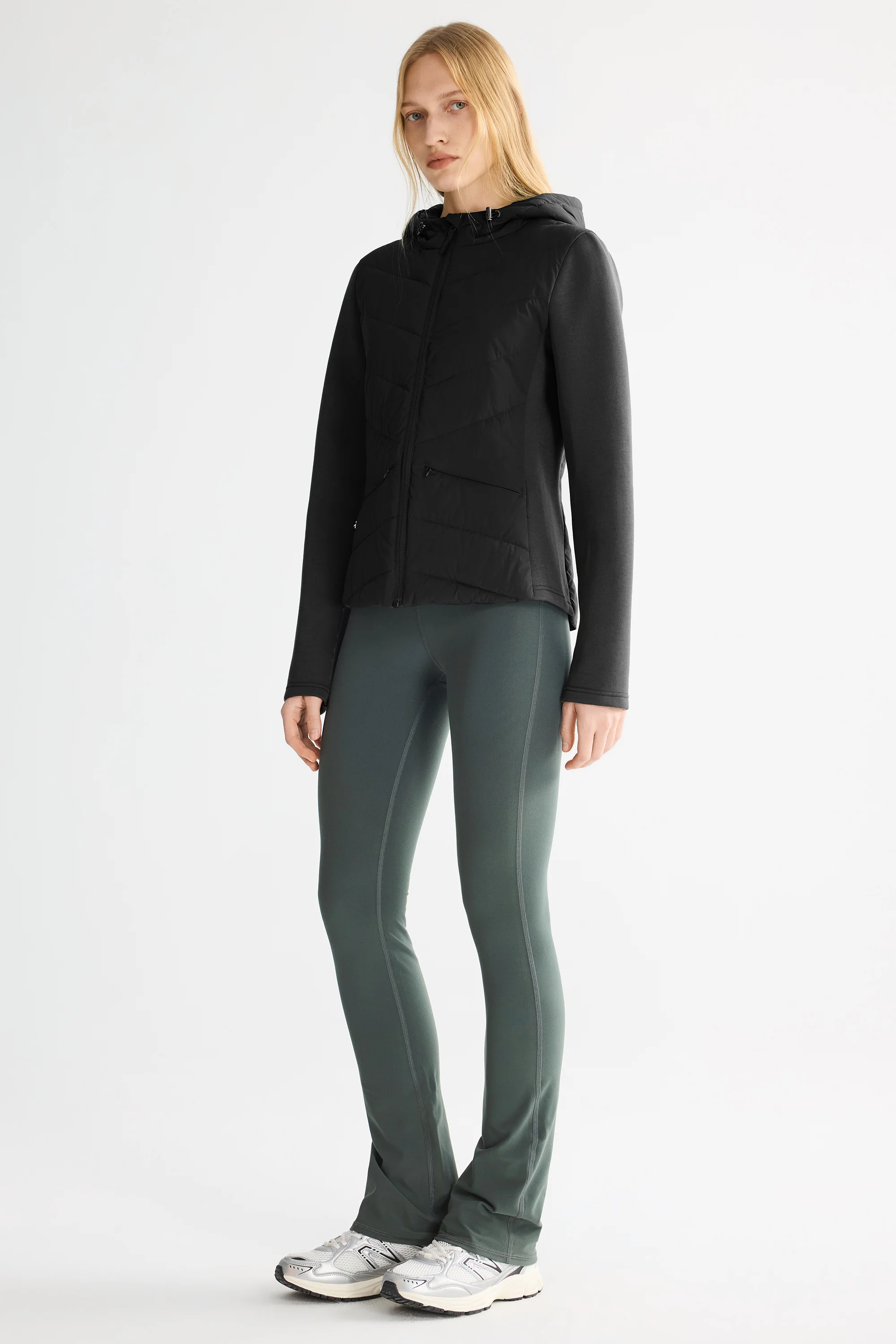 Air-Layer Lightweight Jacket with Hood - Image 29