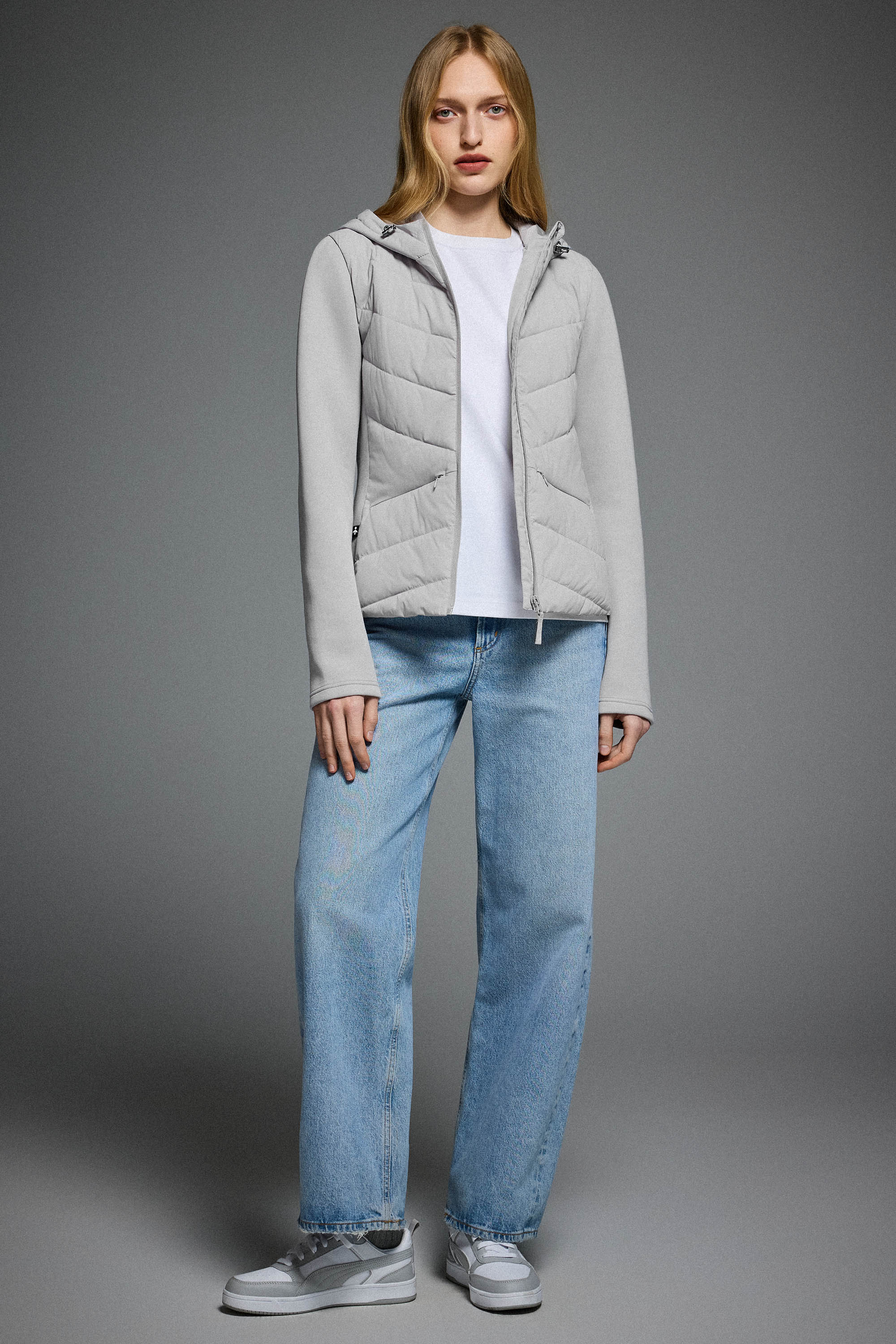 Air-Layer Lightweight Jacket with Hood - Image 8