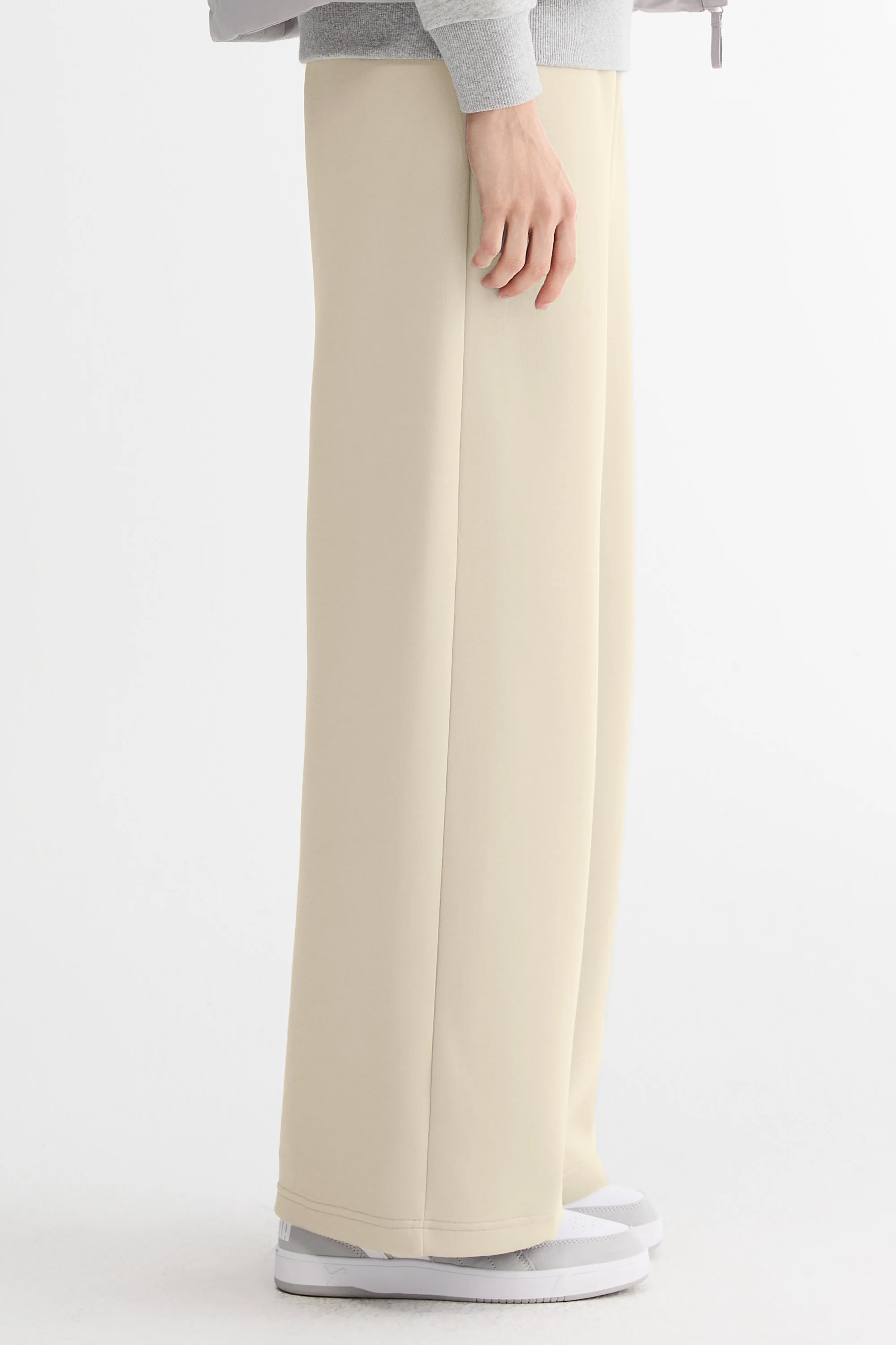 Air Layer Wide-Leg Sweatpants - Image 30