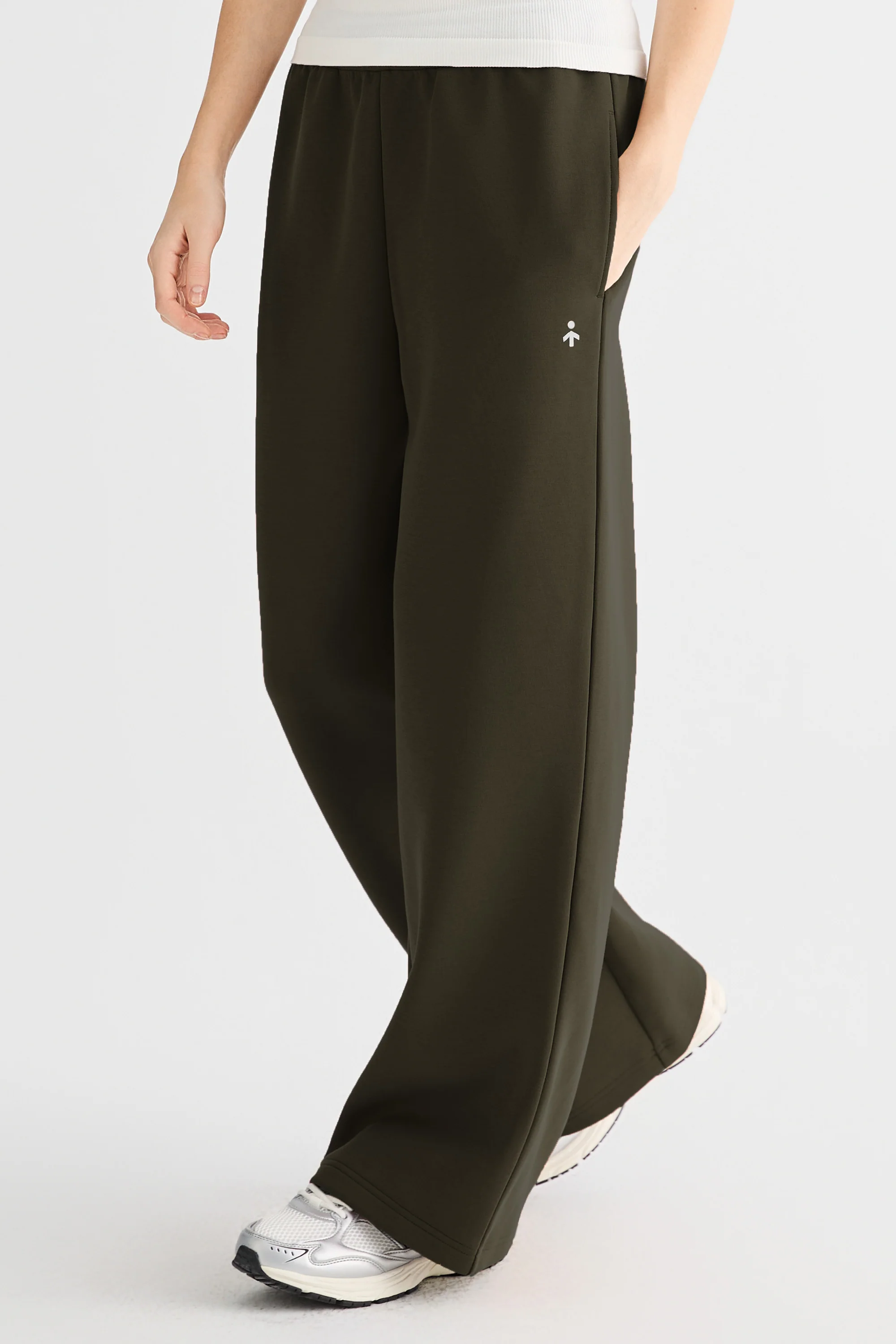 Air Layer Wide-Leg Sweatpants - Image 38