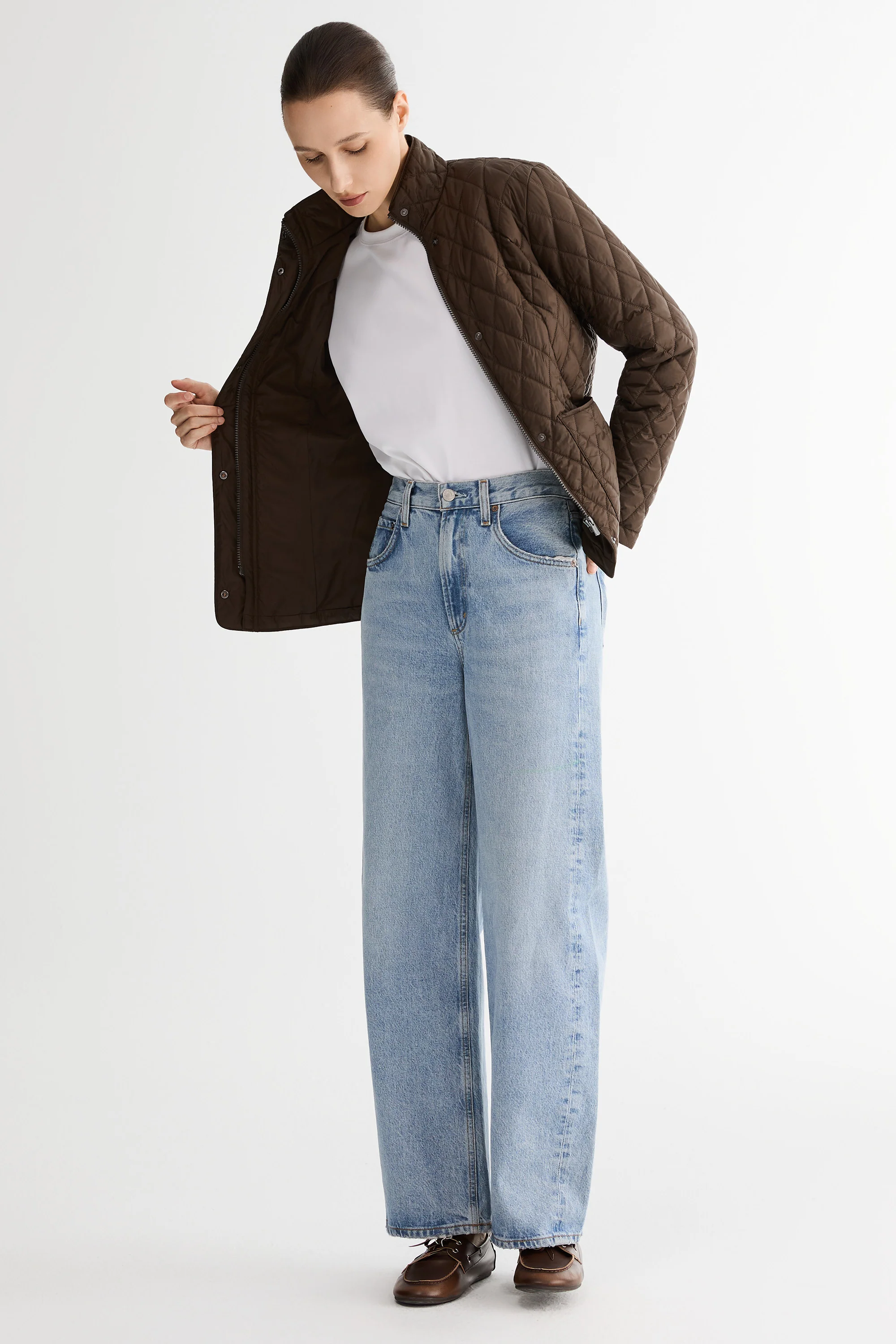 BarnForm Classic Slim-Fit Lightweight Jacket - Image 19