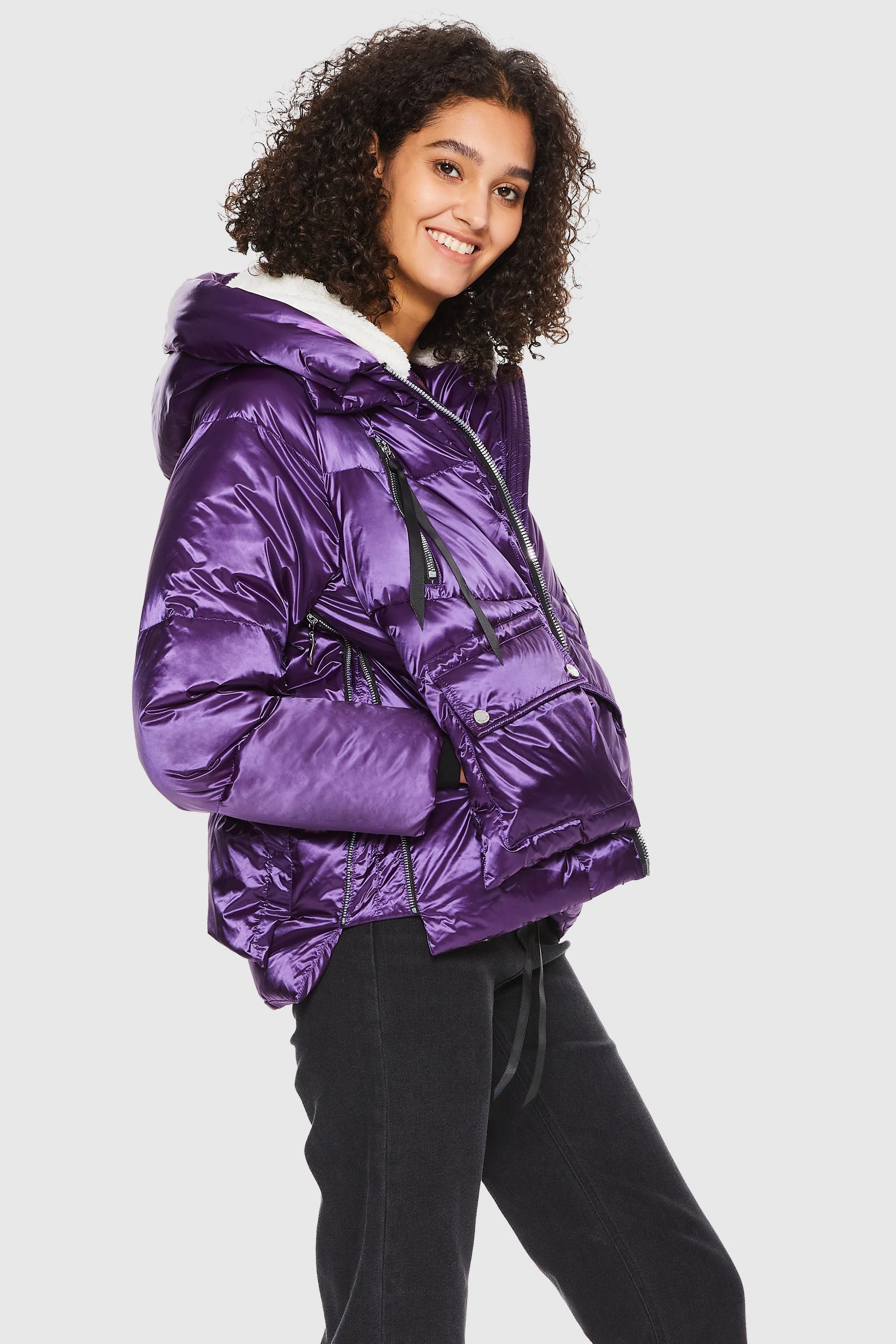 092 Universe® Cropped Crome Down Jacket - Image 7