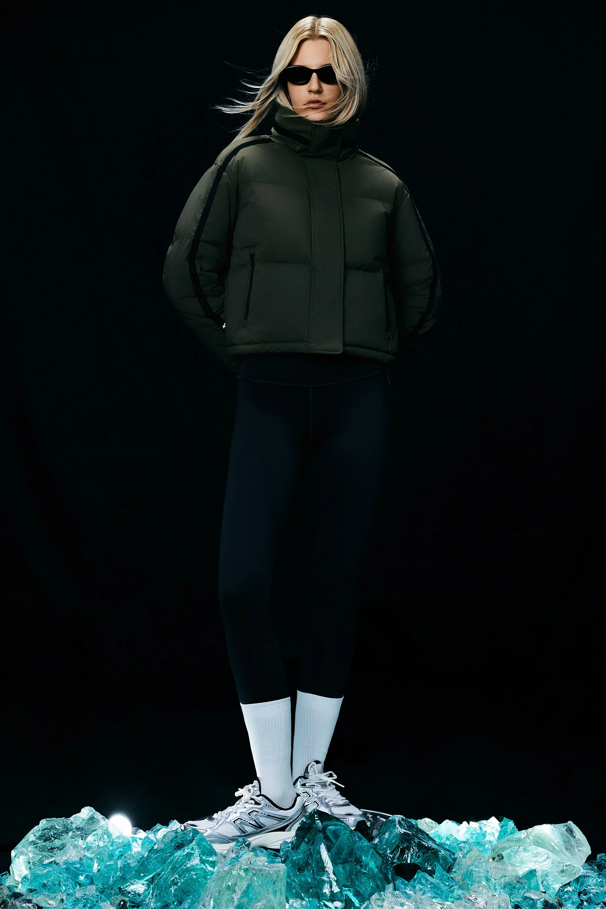 Cropped Quilted Down Puffer Jacket - Image 7