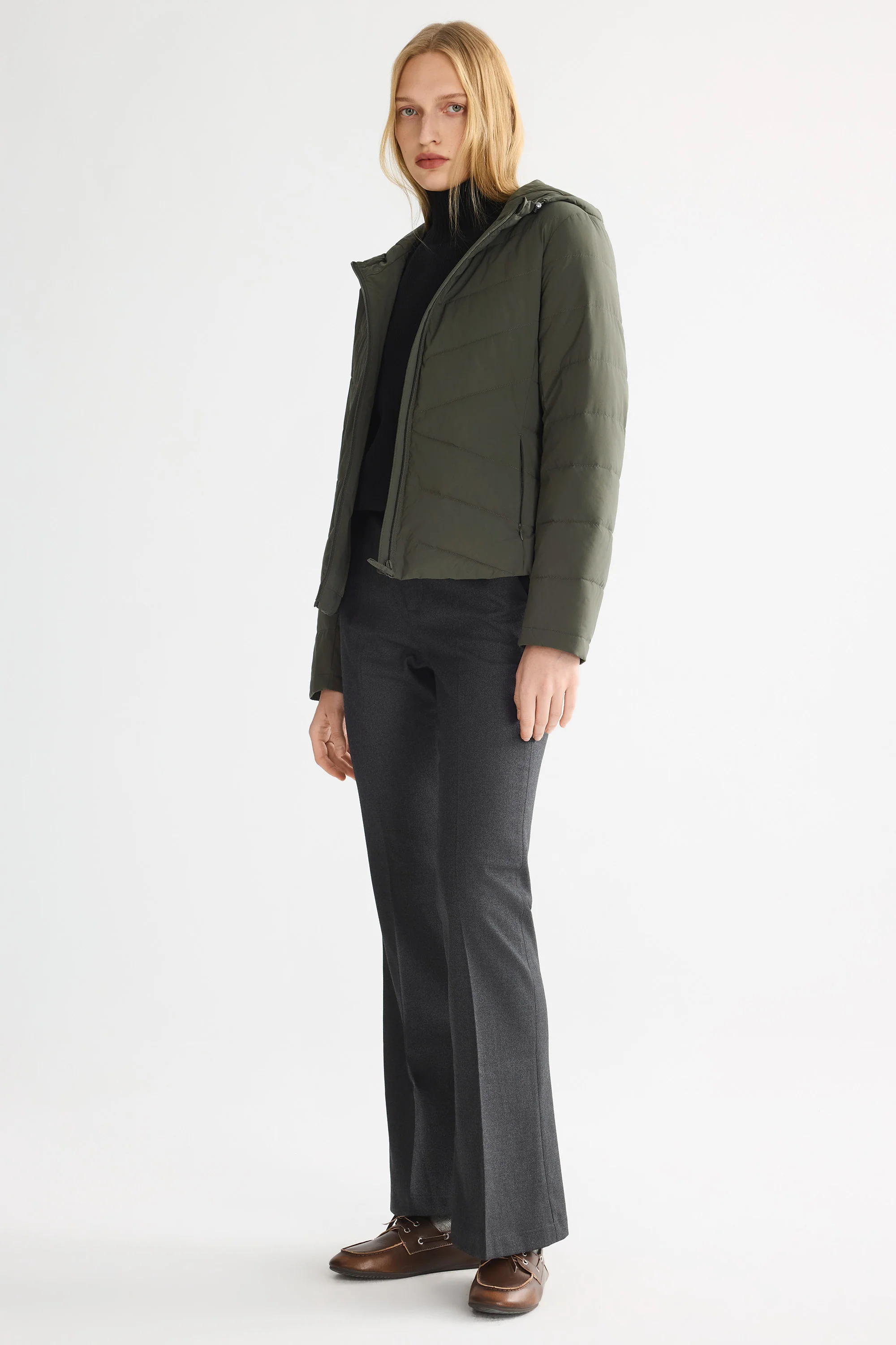 Flattering Quilted Puffer Lightweight Jacket with Hood - Image 26