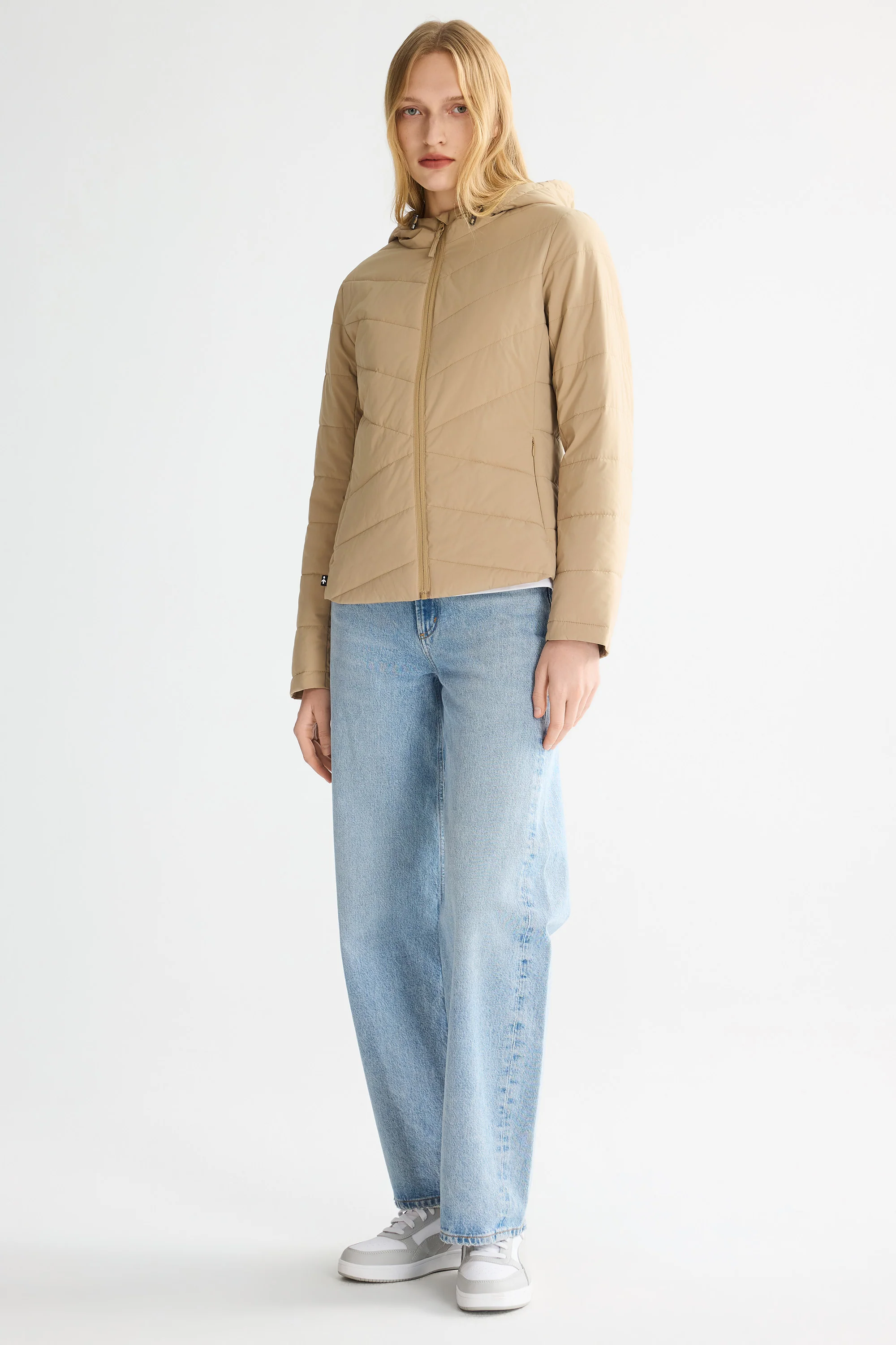Flattering Quilted Puffer Lightweight Jacket with Hood - Image 36