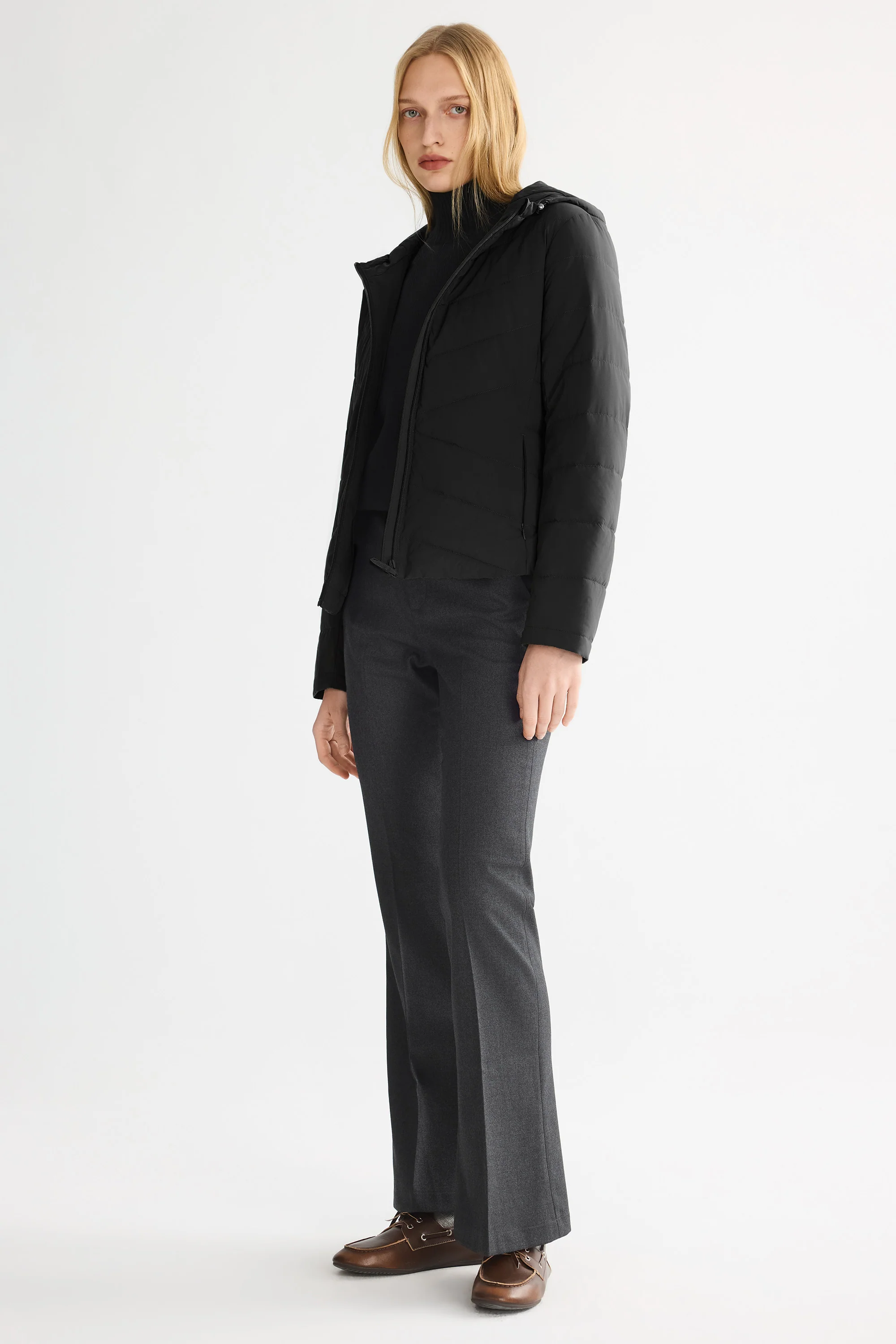 Flattering Quilted Puffer Lightweight Jacket with Hood - Image 5