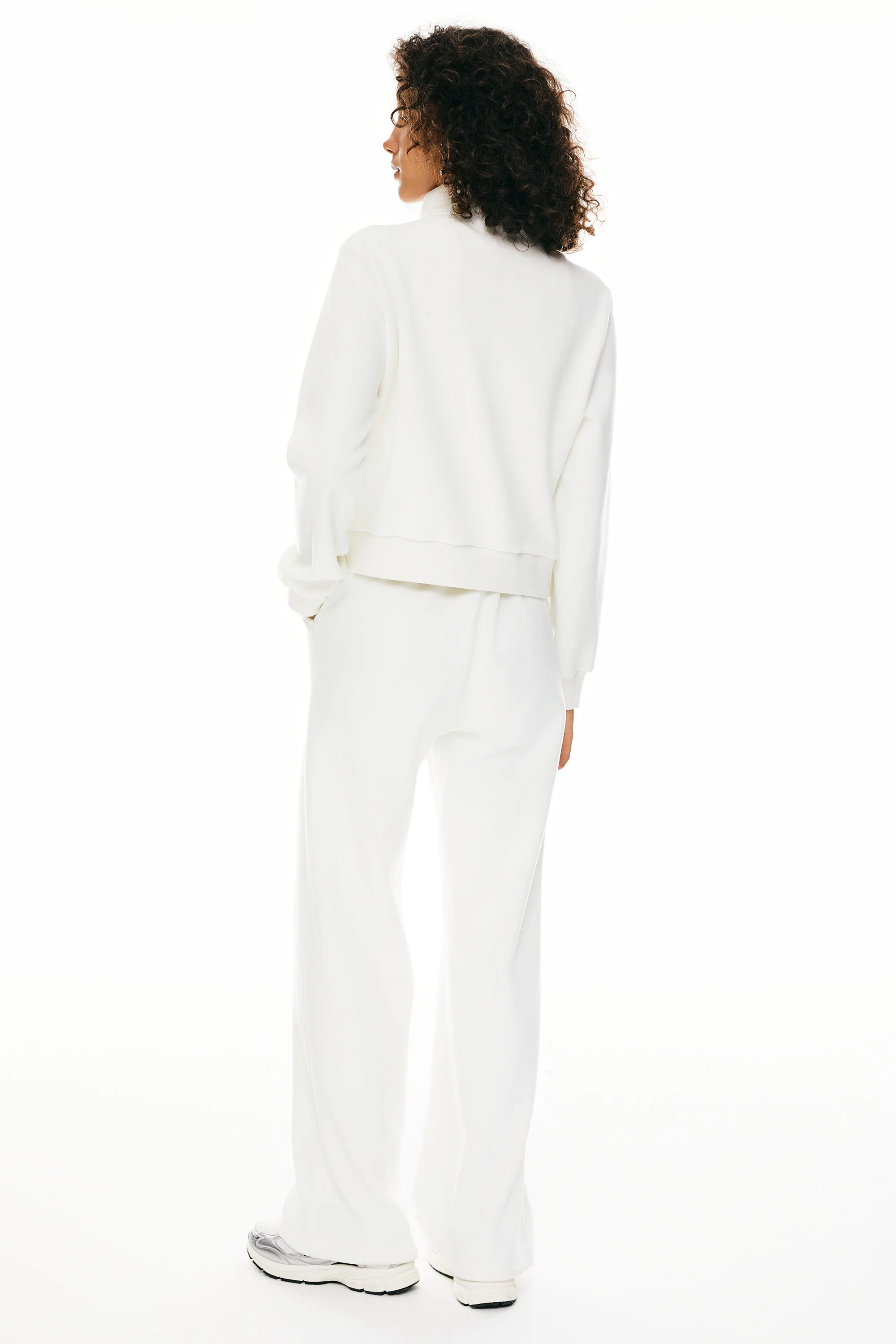 Fleece Lightweight Jacket - Image 13