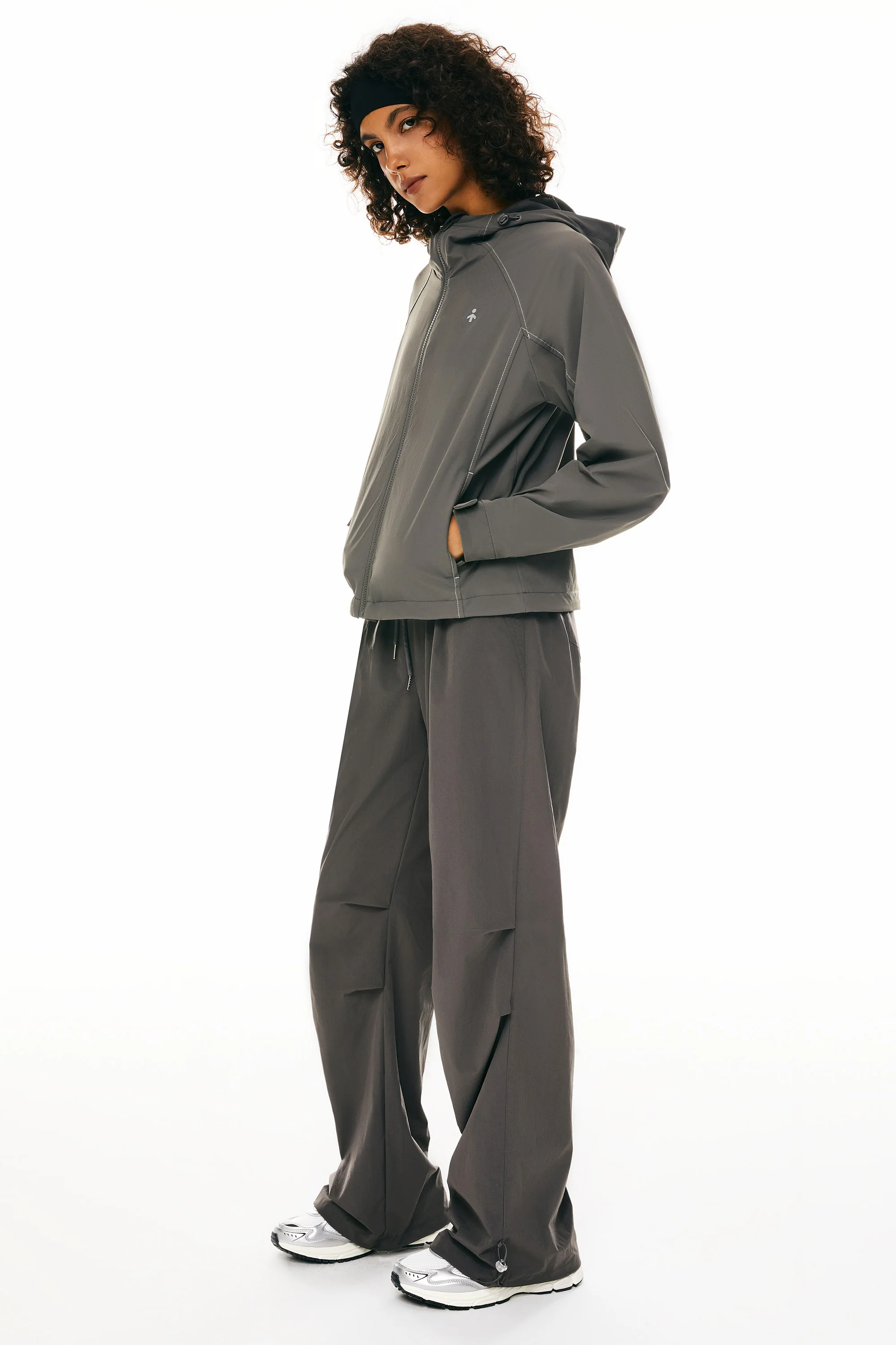 Lightweight Full Zip Jacket - Image 4