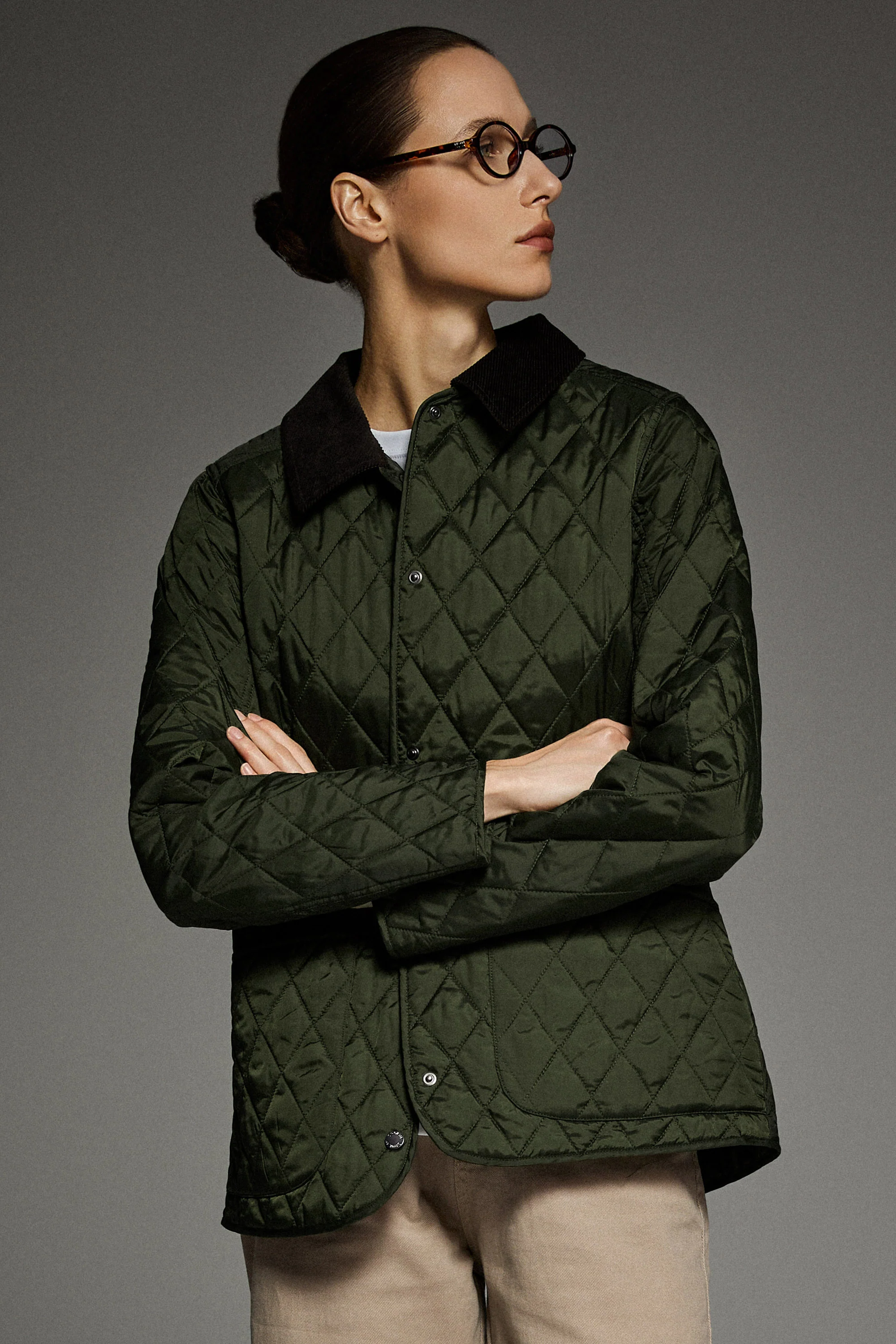 BarnForm Lightweight Heritage Quilted Jacket - Image 8