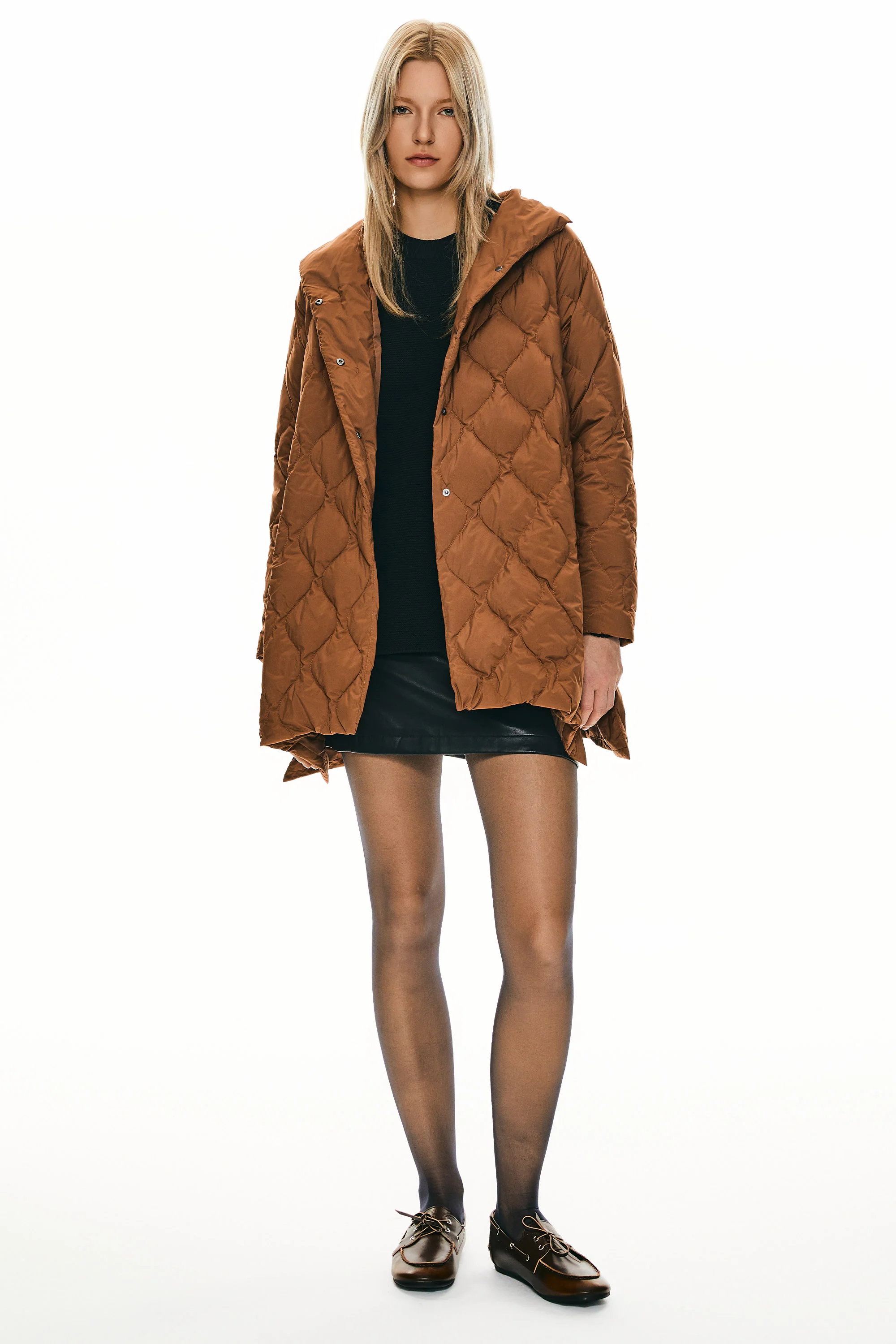 Oversized Quilted Lightweight Down Puffer Jacket - Image 15