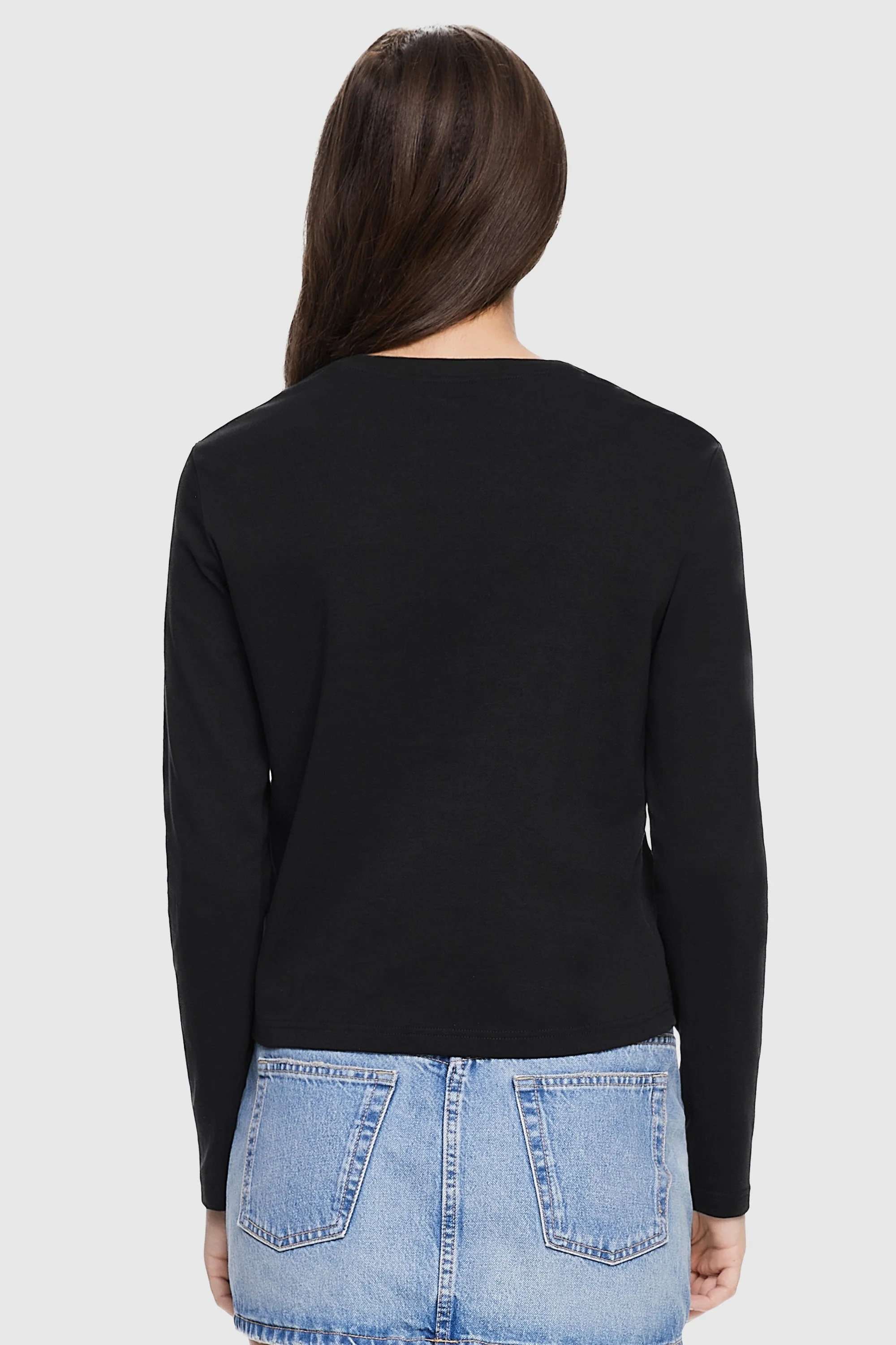 Long Sleeve Crop T-shirt - Image 4