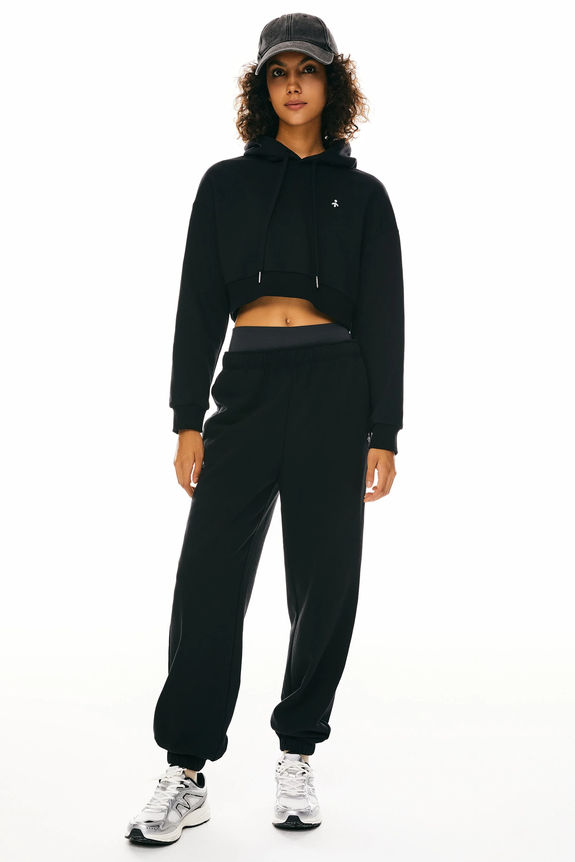 Long Sleeve Cropped Hoodies - Image 7