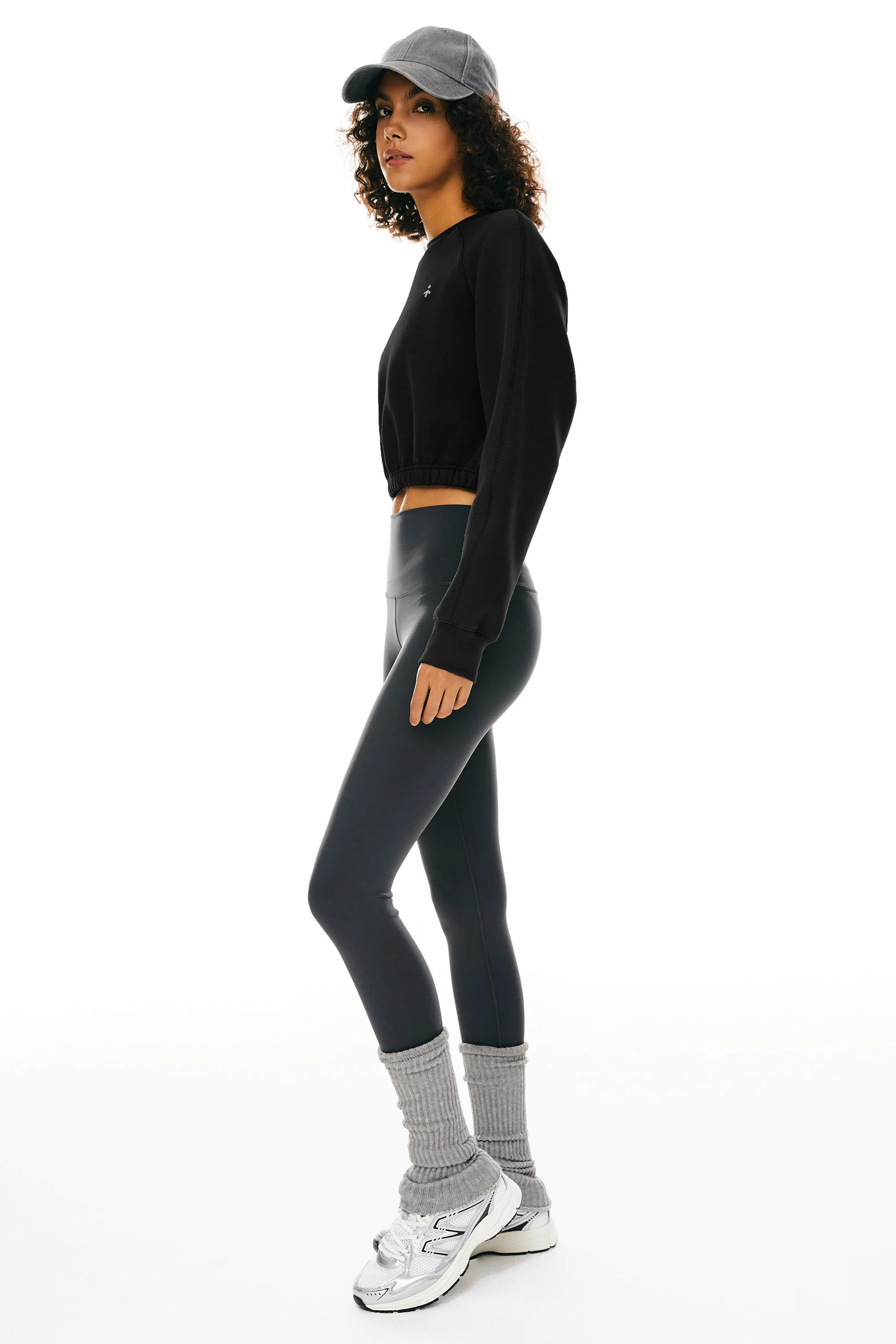 Oversized Cropped Sweatshirt Long Sleeve - Image 12