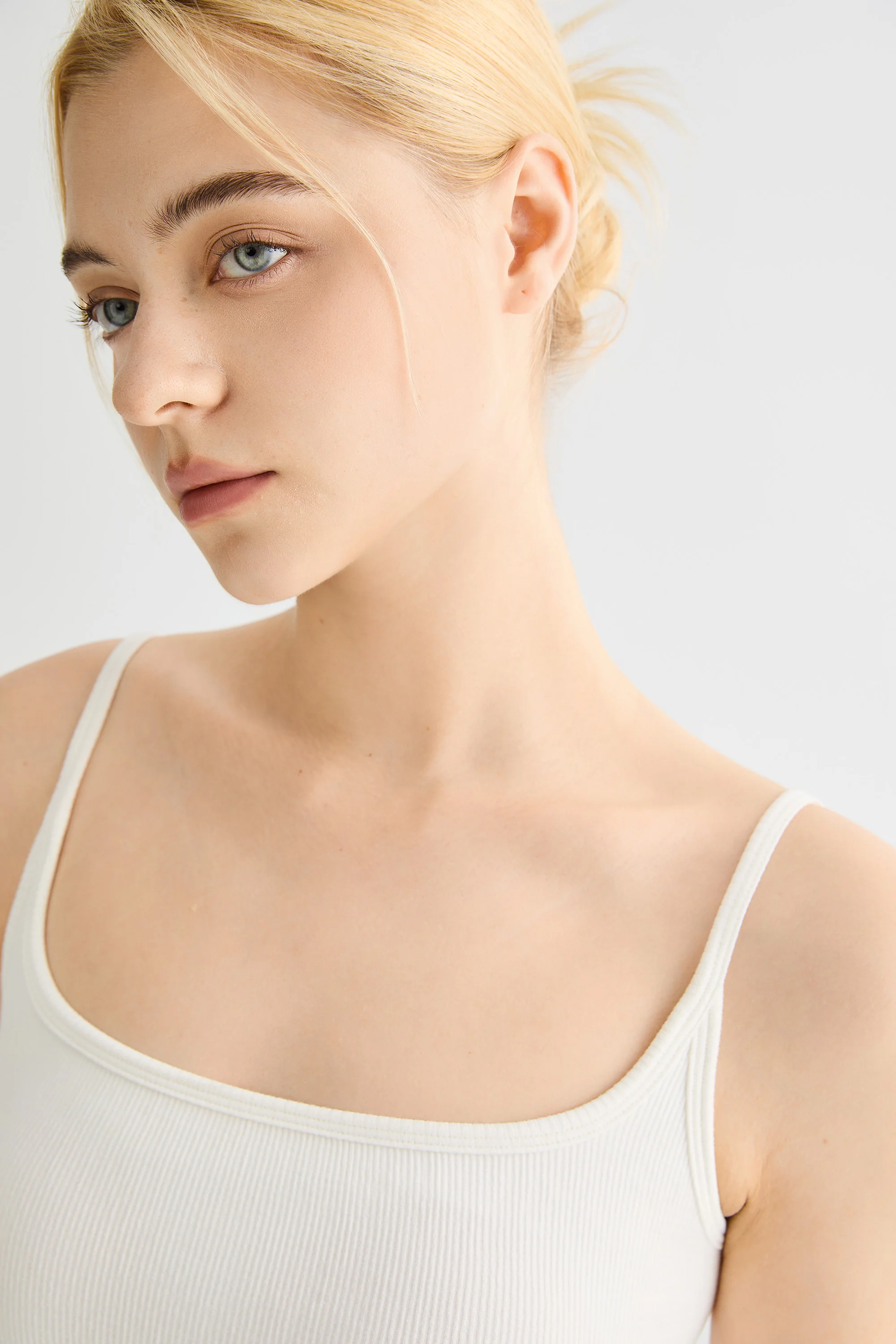 Padded Ribbed Square Neck Tank - Image 32