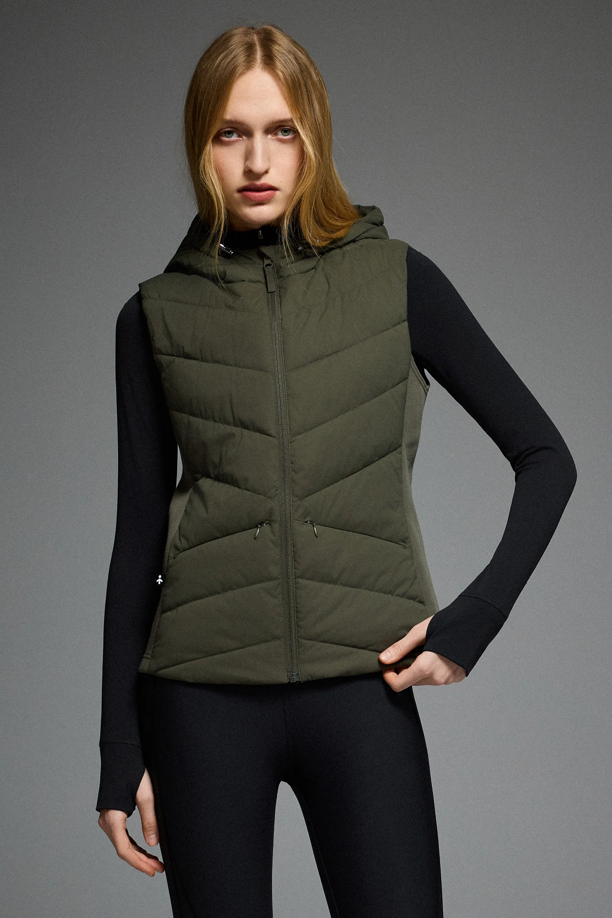 Quilted Vest with SLim-Fit Waist Design - Image 8