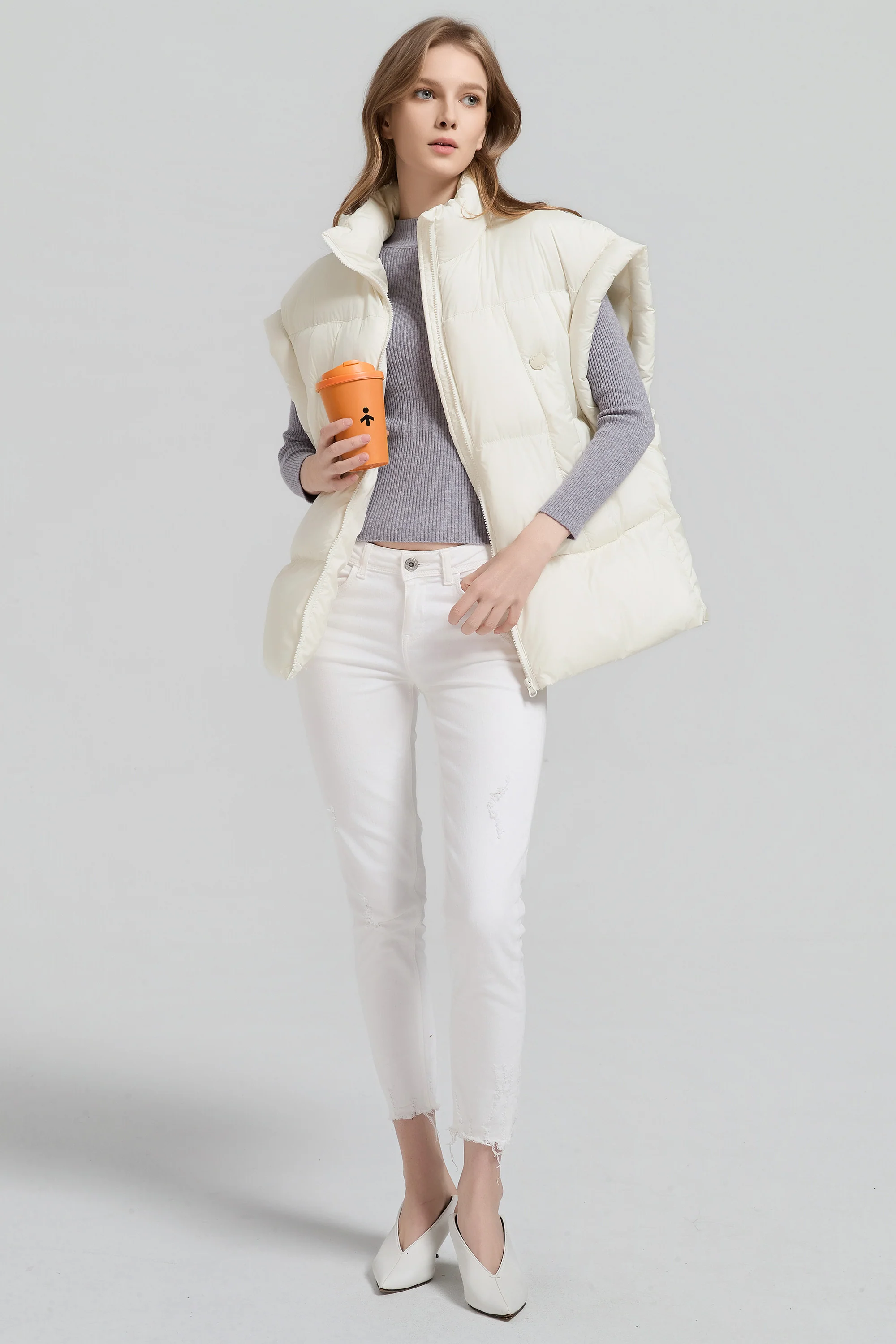 Oversized Sleeveless Classic Puffer Vest - Image 29