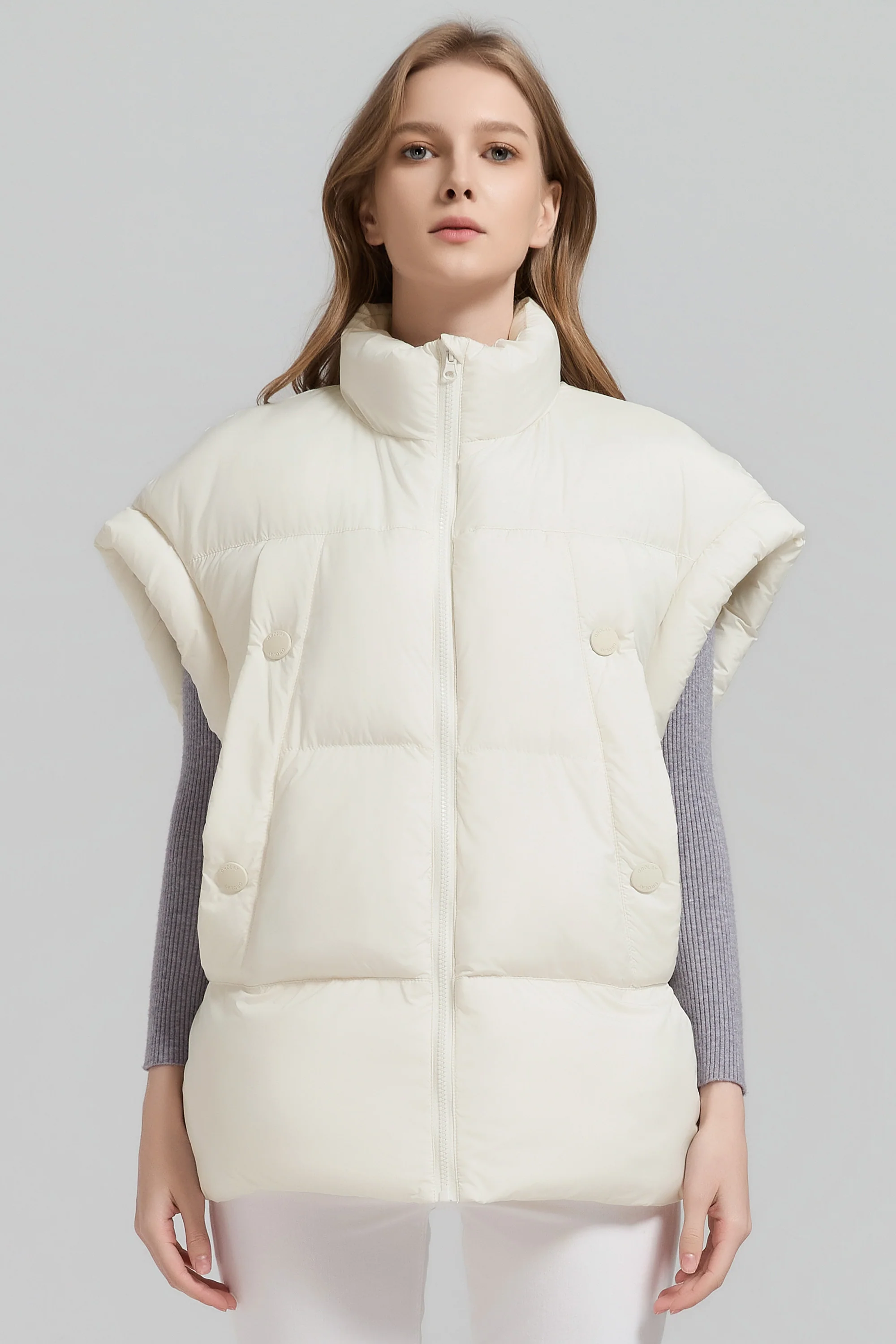 Oversized Sleeveless Classic Puffer Vest - Image 31