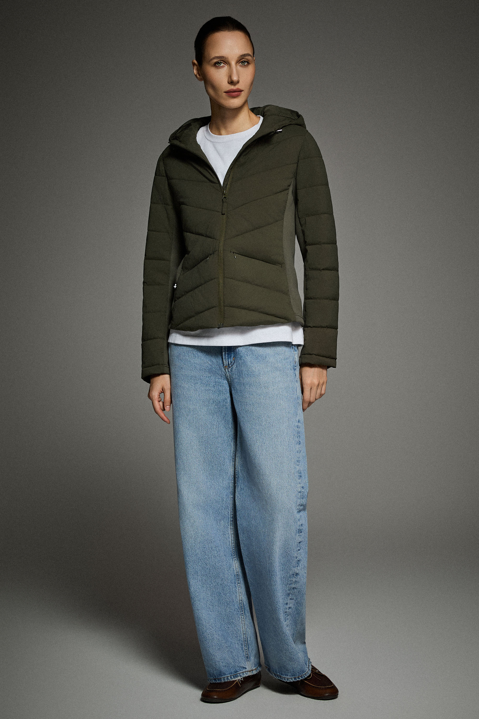 Slim-Fit Quilted Hybrid Jacket - Image 32